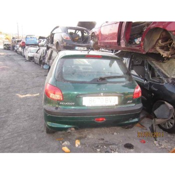 peugeot 206 berlina del año 2002