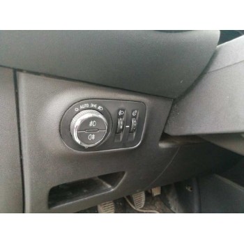 opel corsa e del año 2016