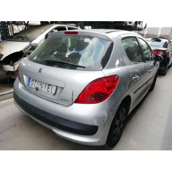 peugeot 207 del año 2006