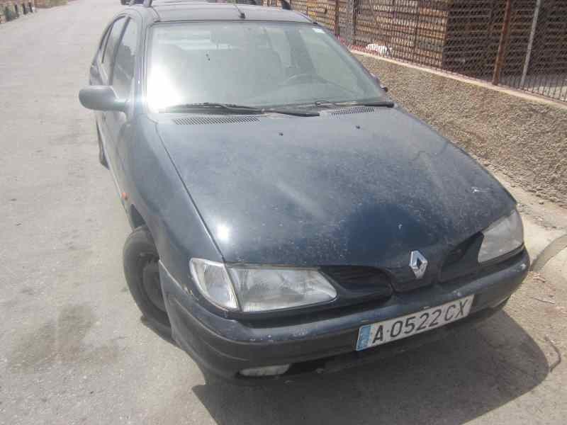 renault megane i berlina hatchback (ba0) del año 1996