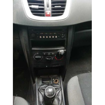 peugeot 207 del año 2006