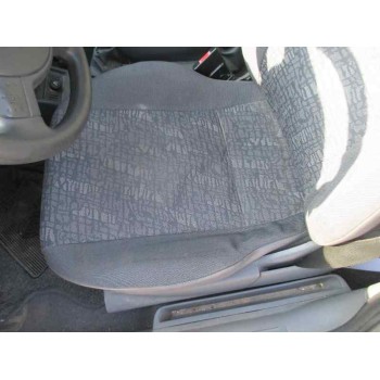 opel corsa c del año 2000