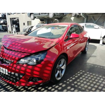 opel astra j gtc del año 2012