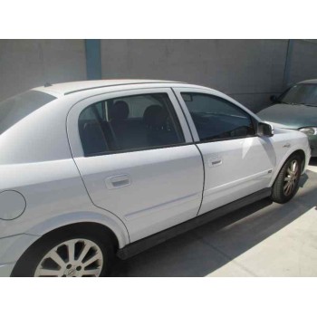 opel astra g berlina del año 2003