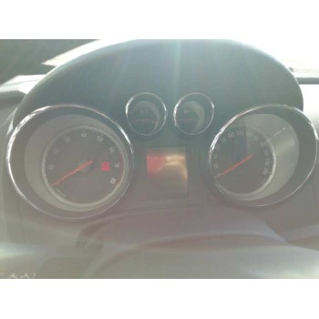 opel astra j gtc del año 2012