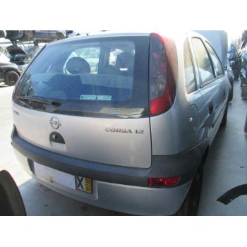 opel corsa c del año 2000