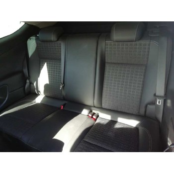 opel astra j gtc del año 2012