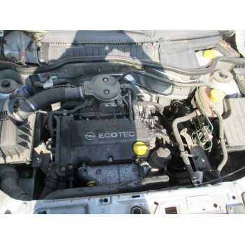 opel corsa c del año 2000