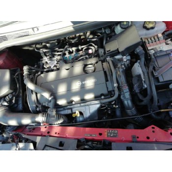 opel astra j gtc del año 2012