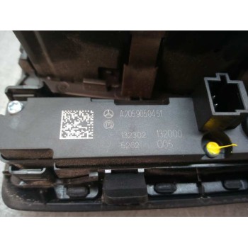 Recambio de mando luces para mercedes-benz clase c w205 c200 bluetec referencia OEM IAM A2059057007  