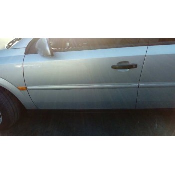 opel vectra c berlina del año 2002