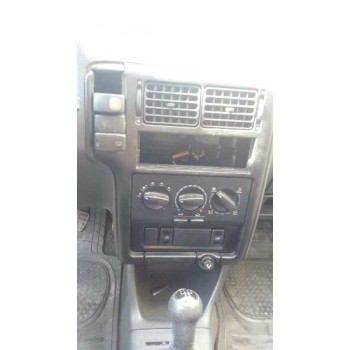 volkswagen polo berlina (6n1) del año 1997