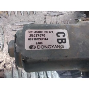 Recambio de elevalunas trasero derecho para chevrolet captiva 2.2 vcdi lt 2wd referencia OEM IAM 25937970  