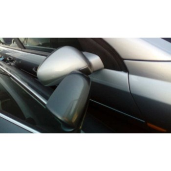 opel vectra c berlina del año 2002