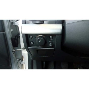 opel vectra c berlina del año 2002