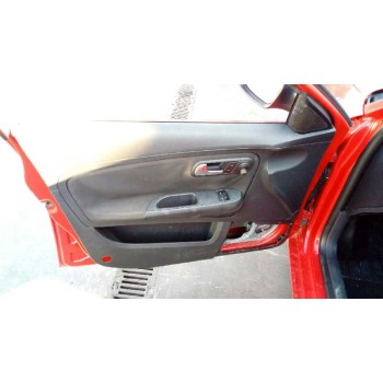 seat ibiza (6l1) del año 2004