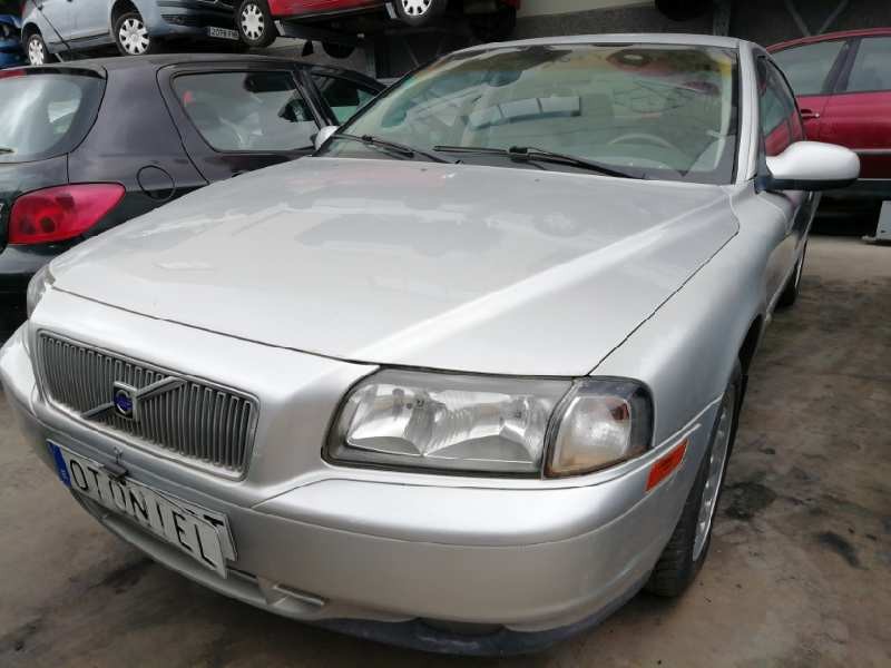 VOLVO S80 BERLINA