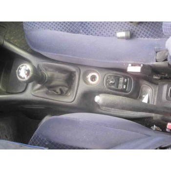 peugeot 206 berlina del año 2004