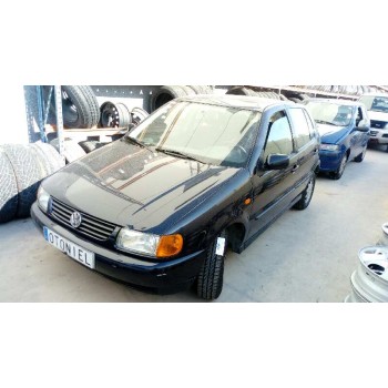 volkswagen polo berlina (6n1) del año 1997