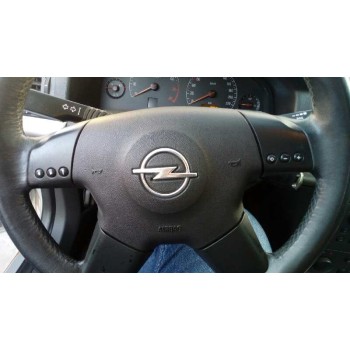 opel vectra c berlina del año 2002