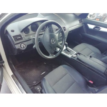 mercedes-benz clase c (w204) berlina del año 2009