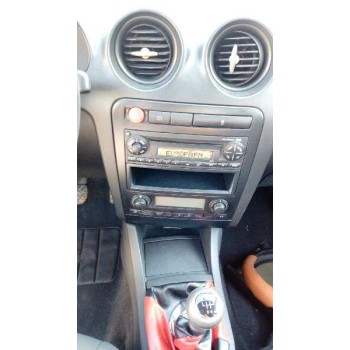 seat ibiza (6l1) del año 2004