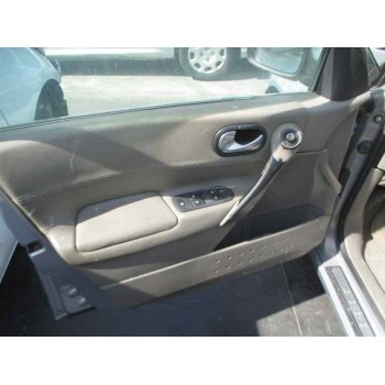 renault megane ii classic berlina del año 2004