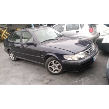 saab 9-3 berlina del año 2001