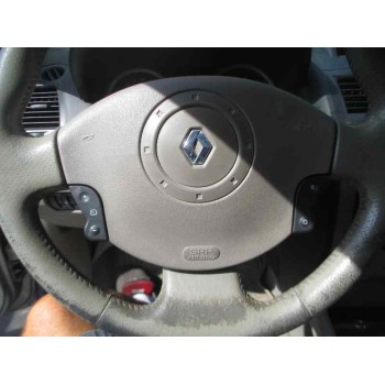 renault megane ii classic berlina del año 2004