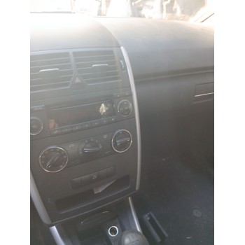 mercedes-benz clase a (w169) del año 2004