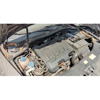 skoda superb combi (3t5) del año 2010