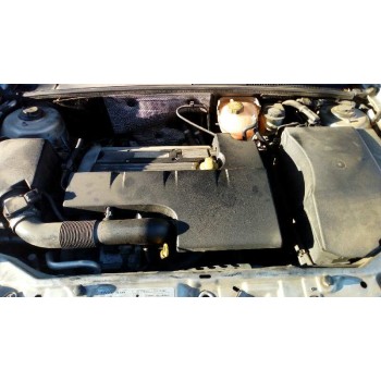 opel vectra c berlina del año 2002