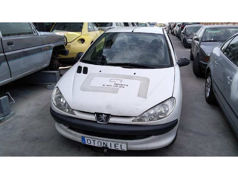 peugeot 206 berlina del año 2004