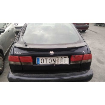 saab 9-3 berlina del año 2001