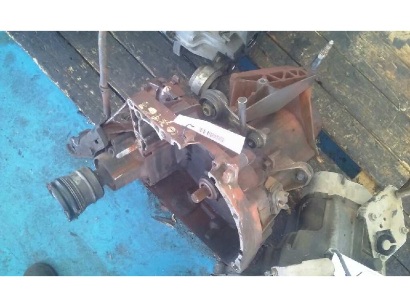 Recambio de caja cambios para renault 19 hatchback (b/c53) 1.9 diesel referencia OEM IAM JB3028  