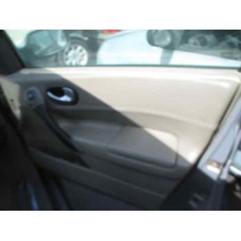 renault megane ii classic berlina del año 2004