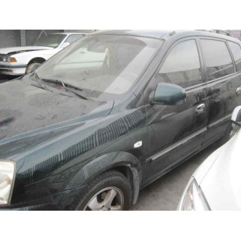 kia carens del año 2004