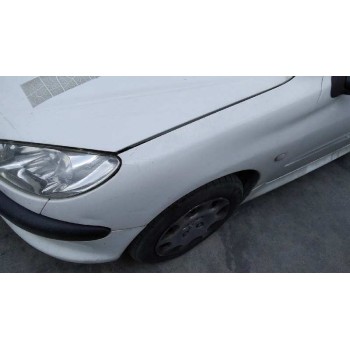 peugeot 206 berlina del año 2004