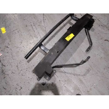 Recambio de refuerzo paragolpes delantero para chrysler sebring berlina 2.0 crd cat referencia OEM IAM   