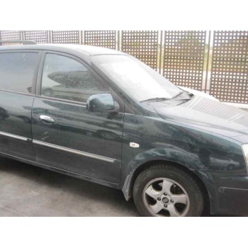 kia carens del año 2004