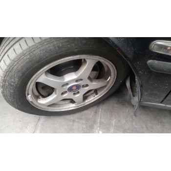 saab 9-3 berlina del año 2001