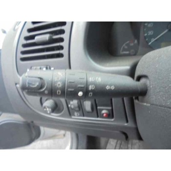 citroën xsara berlina del año 2000