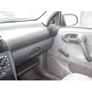 opel corsa b del año 1994