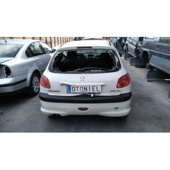 peugeot 206 berlina del año 2004
