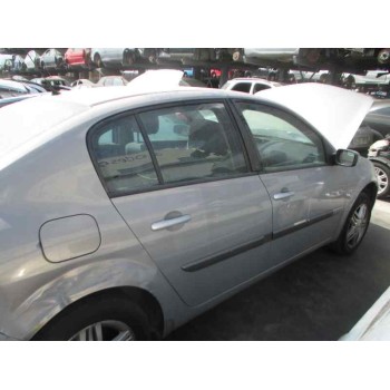 renault megane ii classic berlina del año 2004