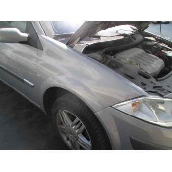 renault megane ii classic berlina del año 2004