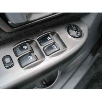 kia carens del año 2004