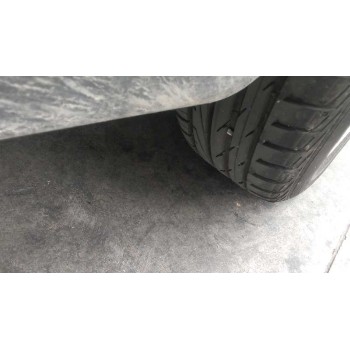 saab 9-3 berlina del año 2001