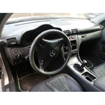 mercedes-benz clase c (w203) sportcoupe del año 2001