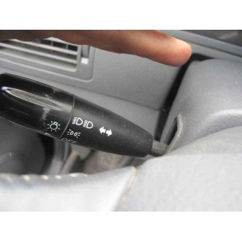 kia carens del año 2004